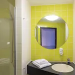 Am Centro Hotel