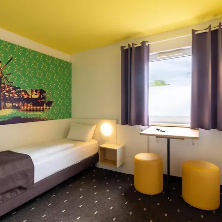 Отель Am Centro